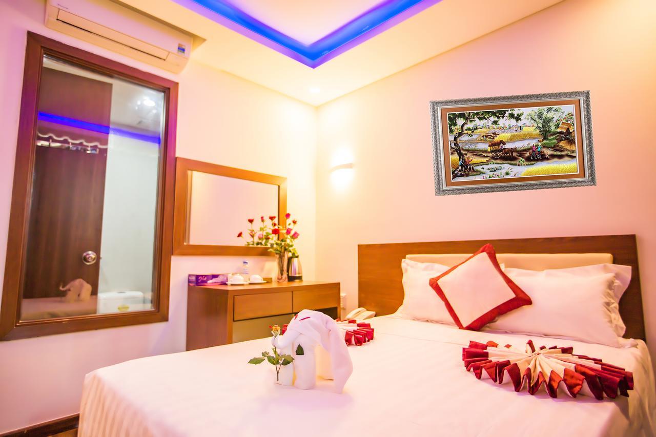 Kien Cuong Hotel Da Nang Zewnętrze zdjęcie