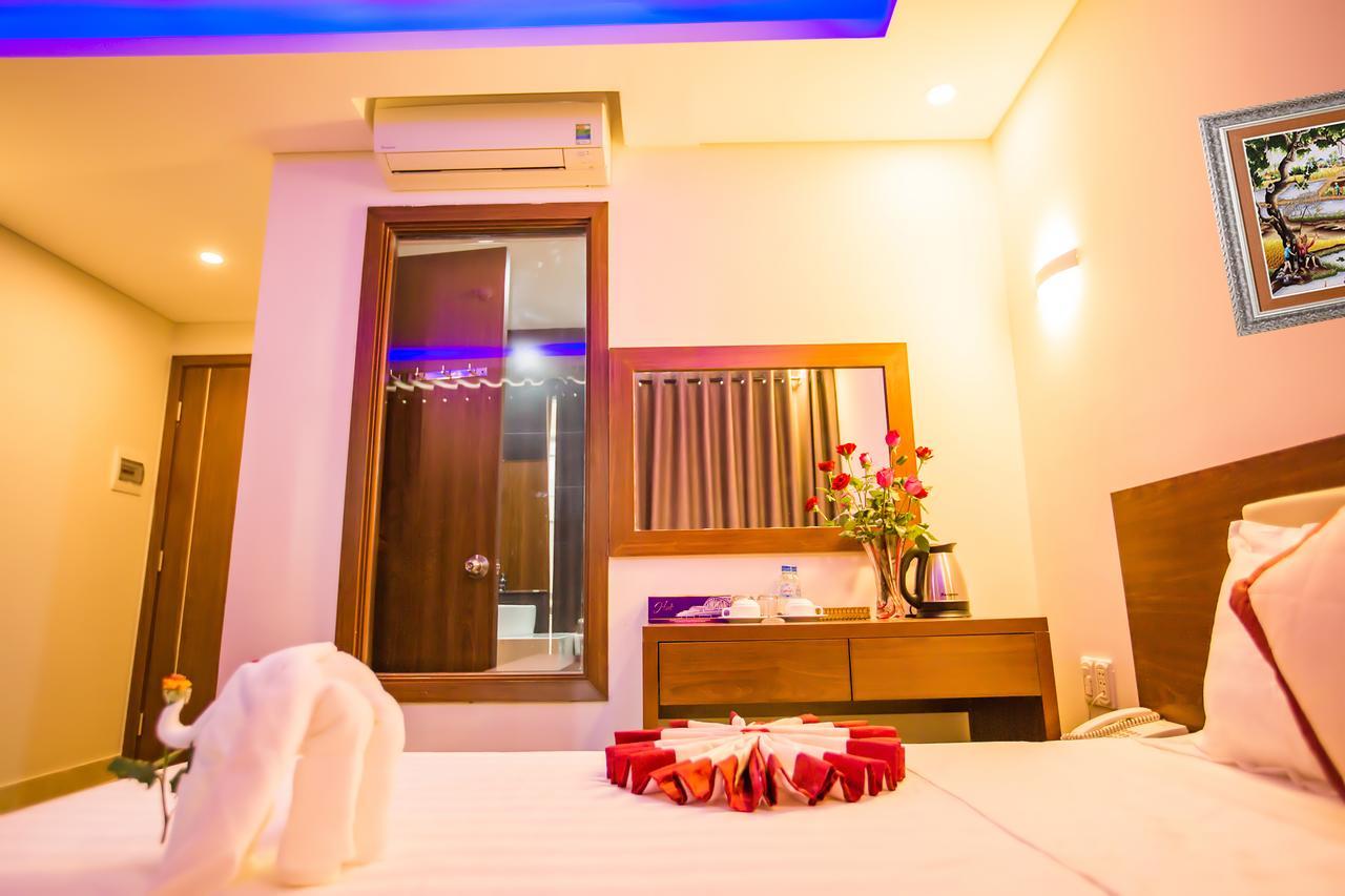 Kien Cuong Hotel Da Nang Zewnętrze zdjęcie