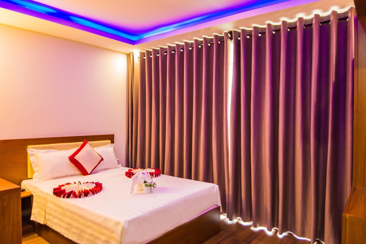 Kien Cuong Hotel Da Nang Zewnętrze zdjęcie