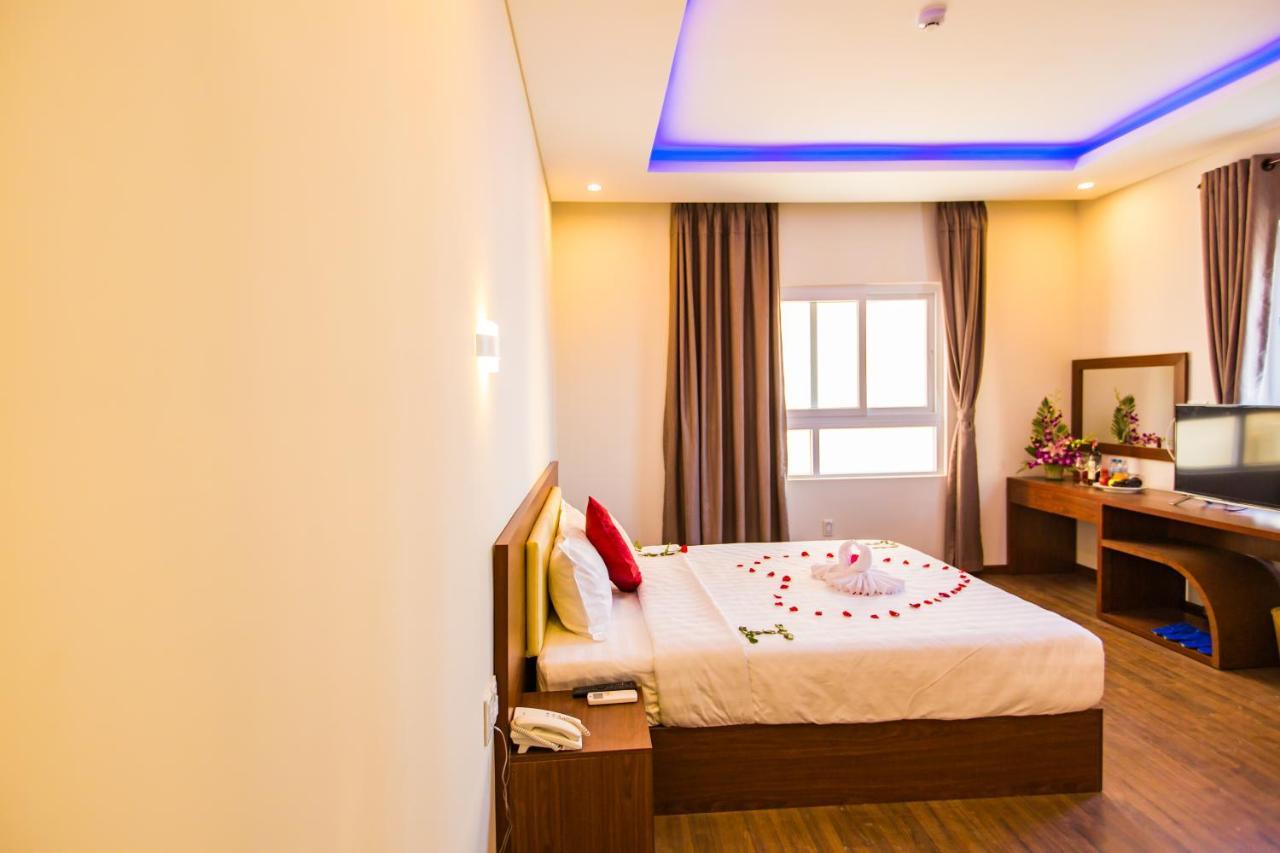 Kien Cuong Hotel Da Nang Zewnętrze zdjęcie